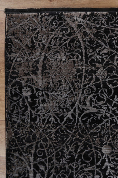 Brooklyn Intricate Floral Pewter Rug