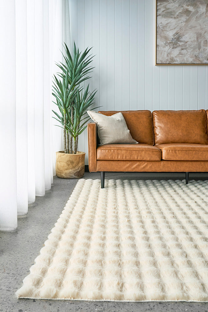 Bubble Machine Washable in Natural Rug