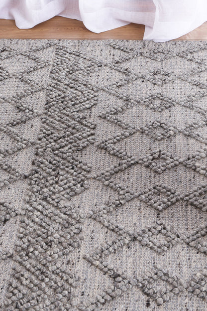 Dream 01 Cava in Steel Rug