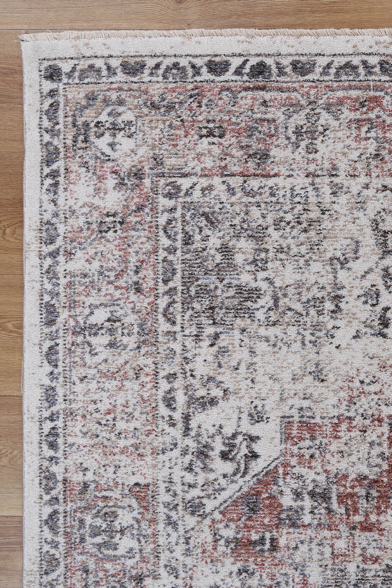 Maryland Chintz Multi Traditional Soft In Grey Rug