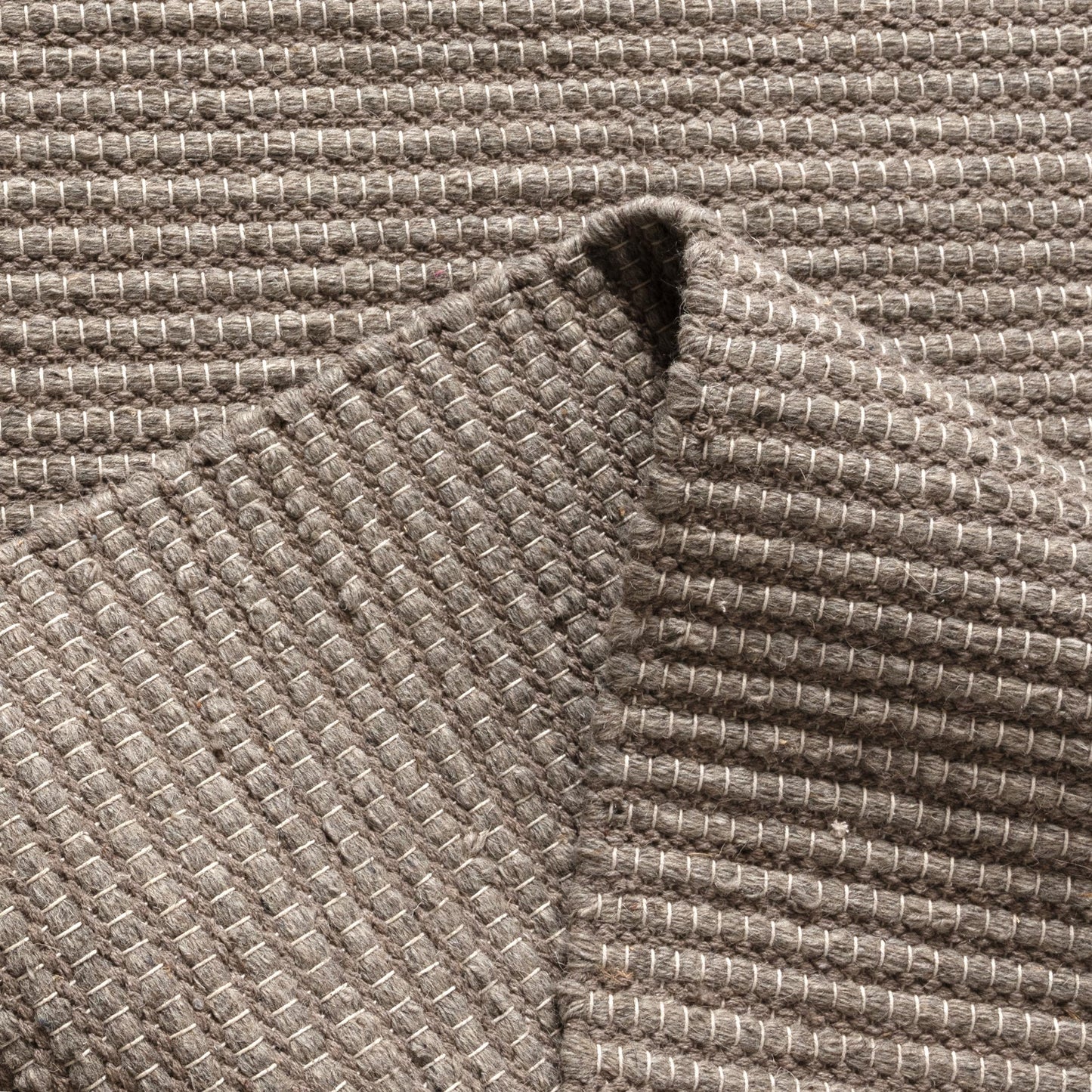 Natura Oatmeal Wool In Grey Rug