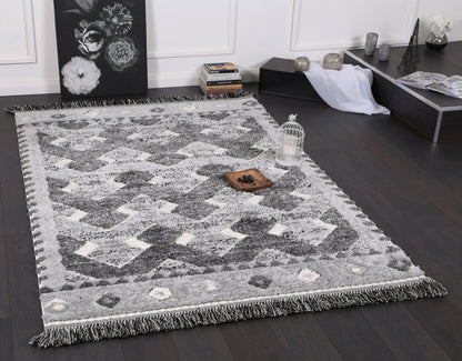 Karzey Hikkim Geometric in Grey Rug