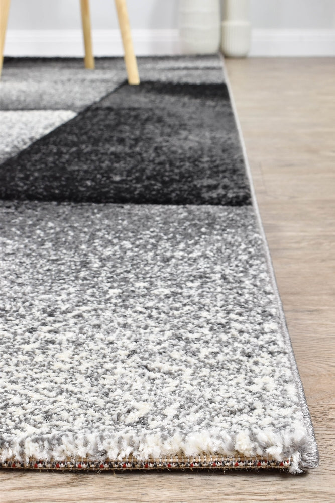 Novus 97 in Light Grey & Dark Grey Rug