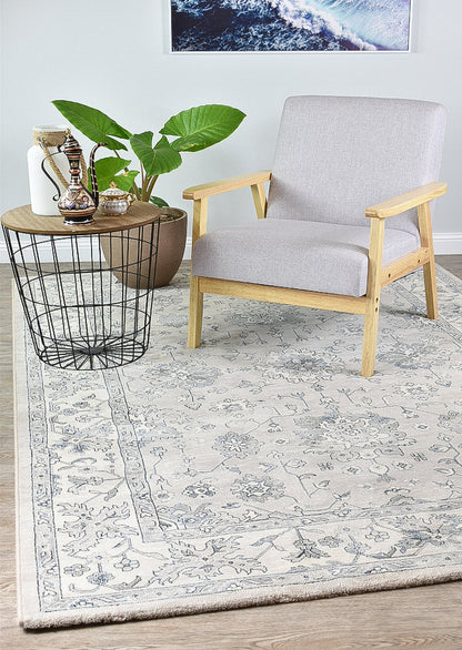 Charter 57144-9666 Traditional In White Rug