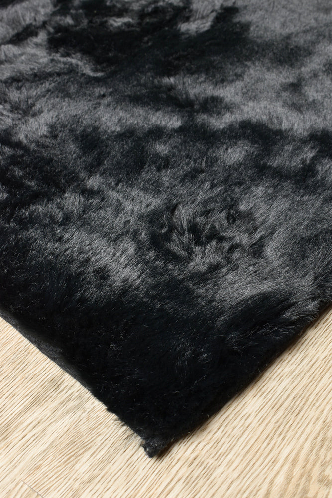 Super Soft Shaggy Black Rug