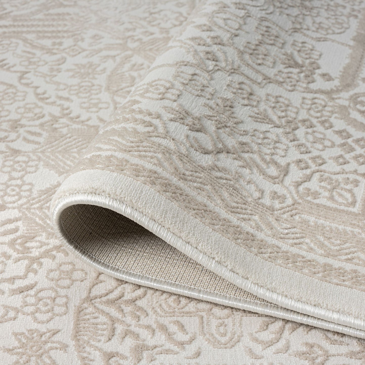 Fable 472 Sand In Ivory : Runner Rug