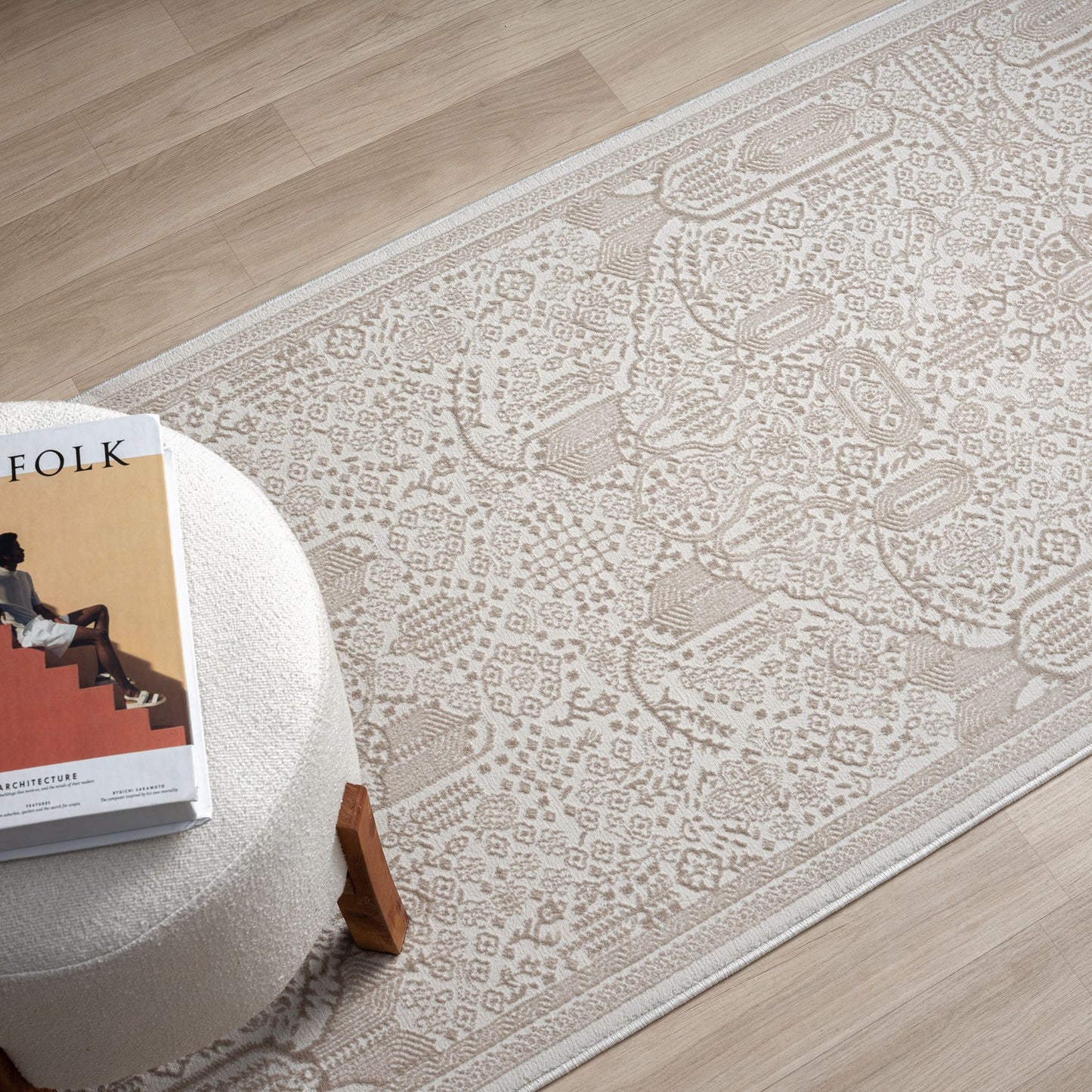 Fable 472 Sand In Ivory : Runner Rug